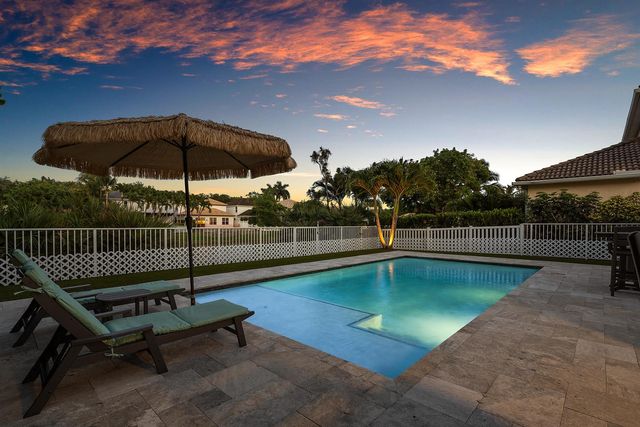 583 Canoe Point, Delray Beach, FL 33444