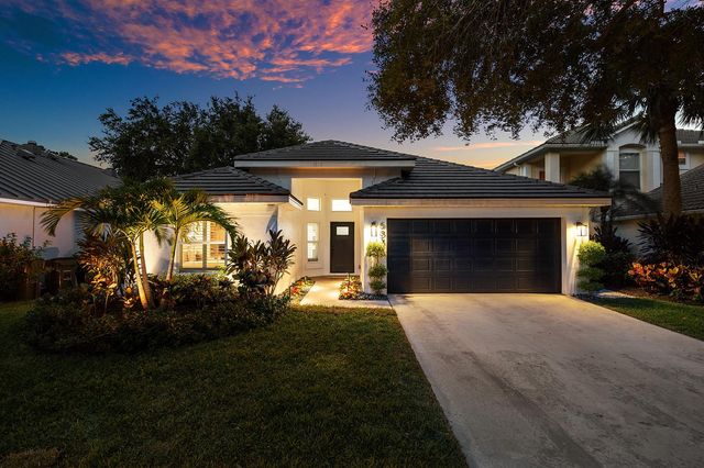 583 Canoe Point, Delray Beach, FL 33444