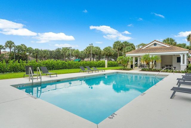 583 Canoe Point, Delray Beach, FL 33444