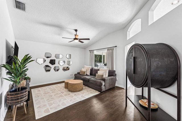 583 Canoe Point, Delray Beach, FL 33444