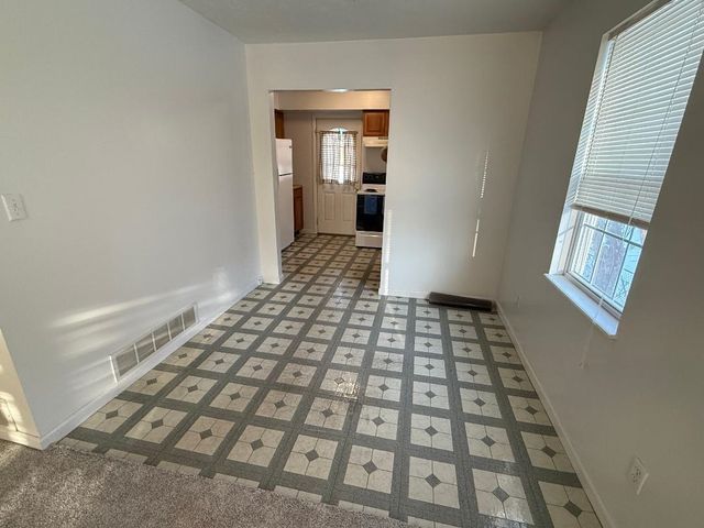 524 Burlington Road, Huntington, WV 25704