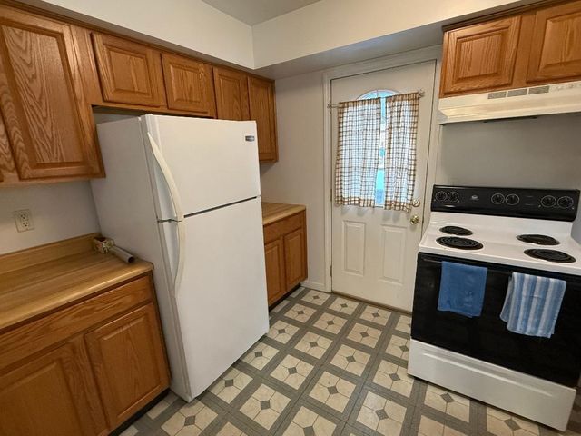 524 Burlington Road, Huntington, WV 25704