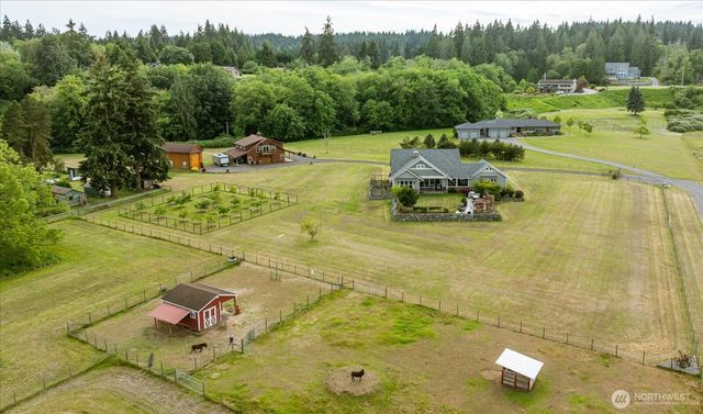 4764 Black Walnut Terrace, Clinton, WA 98236