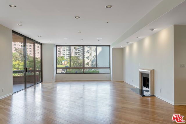 10430 Wilshire Boulevard 202, Los Angeles, CA 90024