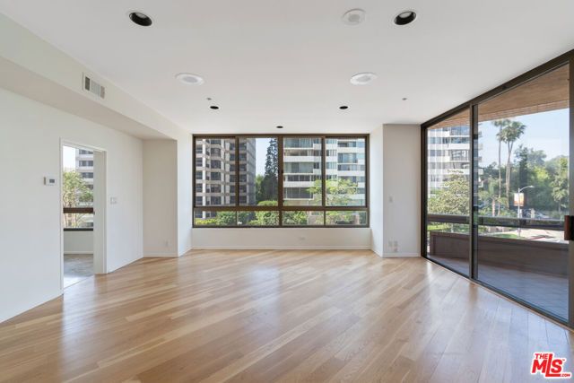 10430 Wilshire Boulevard 202, Los Angeles, CA 90024