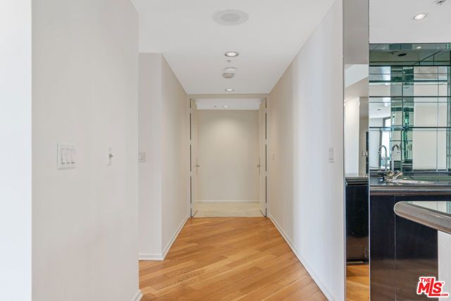 10430 Wilshire Boulevard 202, Los Angeles, CA 90024