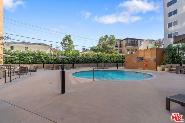 10430 Wilshire Boulevard 202, Los Angeles, CA 90024