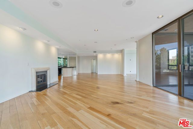 10430 Wilshire Boulevard 202, Los Angeles, CA 90024