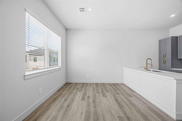 4606 Indie Heights Lane B, Houston, TX 77018