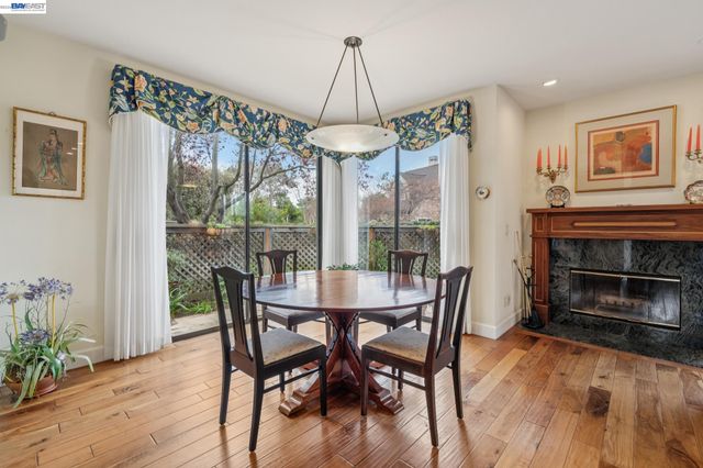 9 REGULUS COURT, Alameda, CA 94501