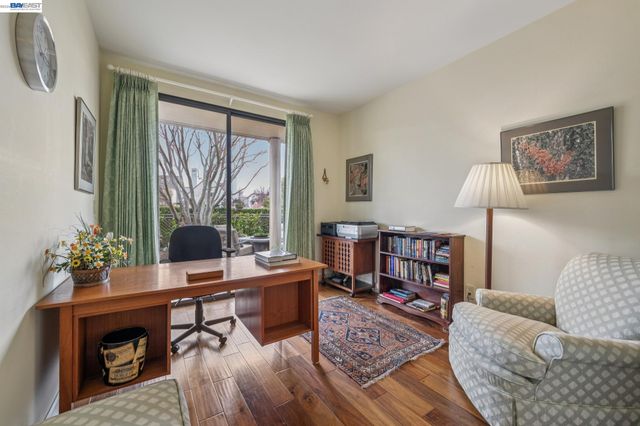 9 REGULUS COURT, Alameda, CA 94501