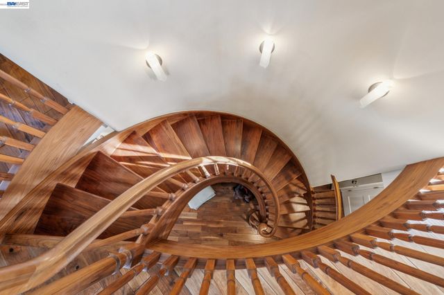 9 REGULUS COURT, Alameda, CA 94501