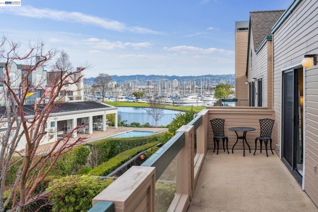 9 REGULUS COURT, Alameda, CA 94501