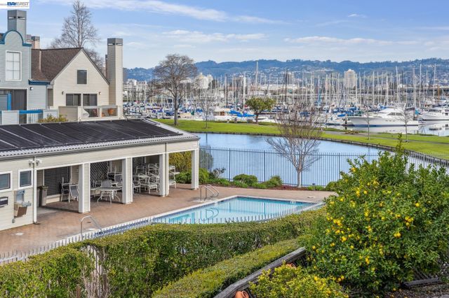 9 REGULUS COURT, Alameda, CA 94501