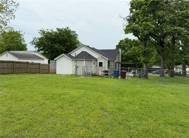 1507 17th Street, Fort Smith, AR 72901