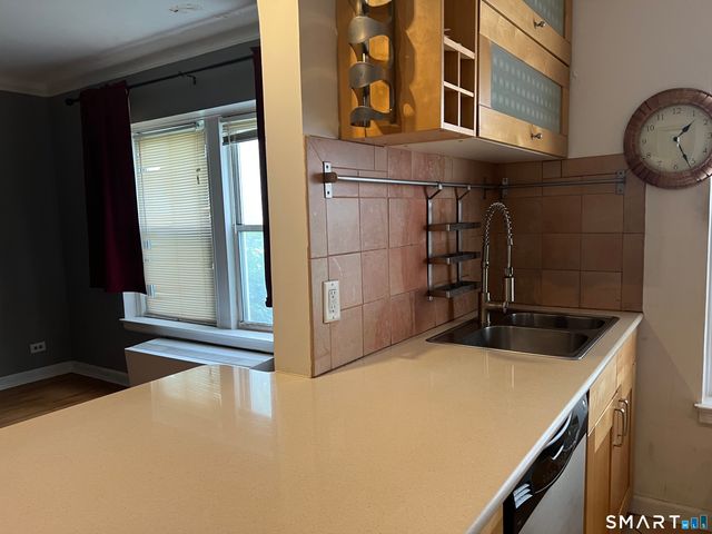 132 Summer Street 1D, Stamford, CT 06905