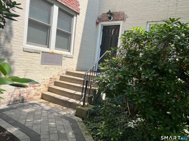 132 Summer Street 1D, Stamford, CT 06905