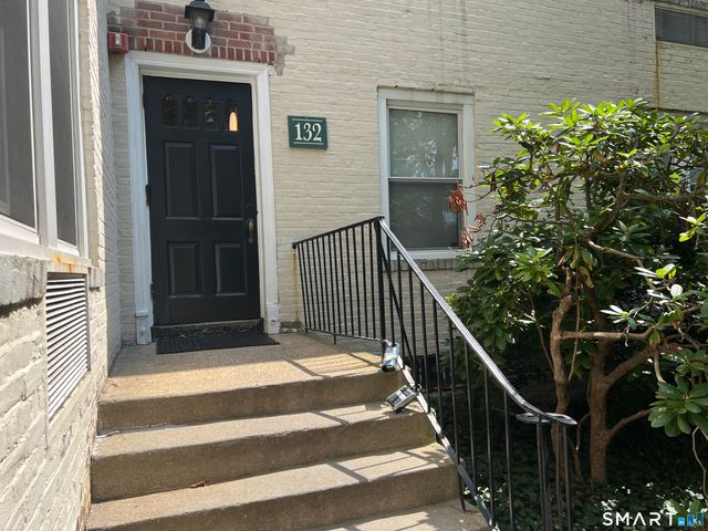 132 Summer Street 1D, Stamford, CT 06905