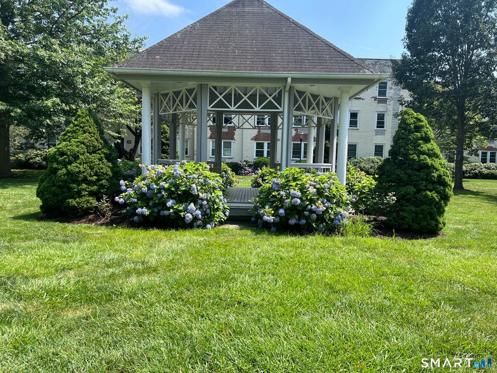132 Summer Street 1D, Stamford, CT 06905