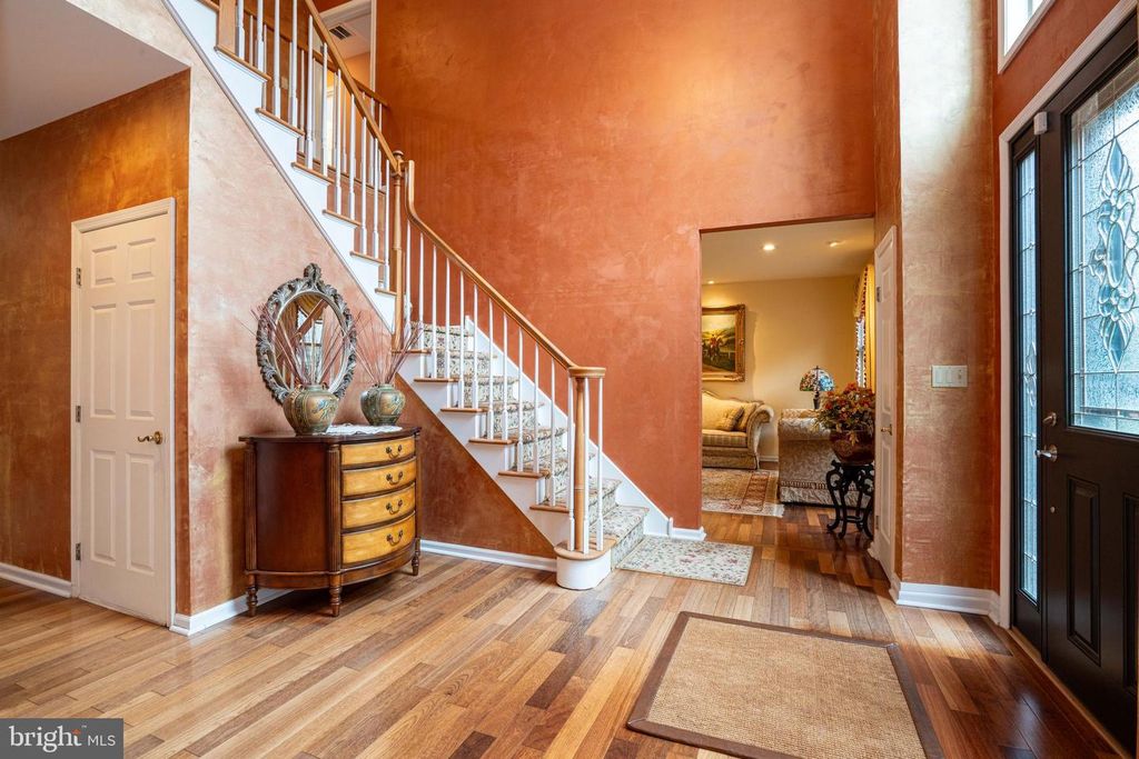31 SAPPHIRE DR, Princeton Junction, NJ 08550