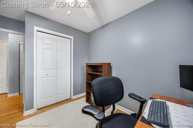 410 N Batchewana Street, Clawson, MI 48017