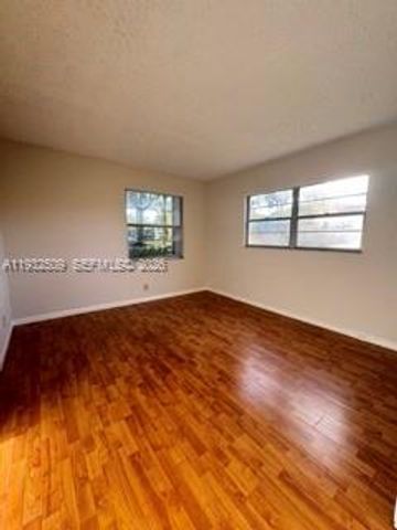 200 SW 132nd Way 104L, Pembroke Pines, FL 33027