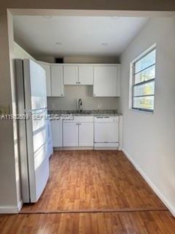200 SW 132nd Way 104L, Pembroke Pines, FL 33027