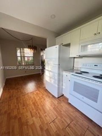 200 SW 132nd Way 104L, Pembroke Pines, FL 33027