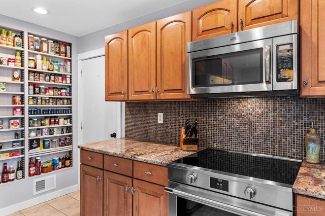 1568 Tonopah Drive, Cincinnati, OH 45255