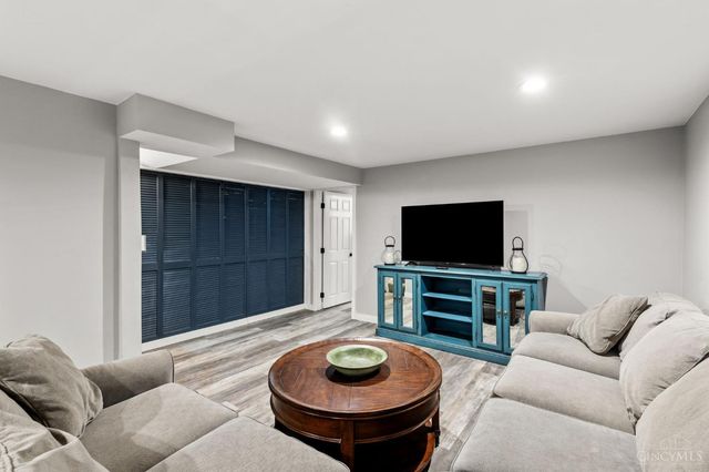 1568 Tonopah Drive, Cincinnati, OH 45255
