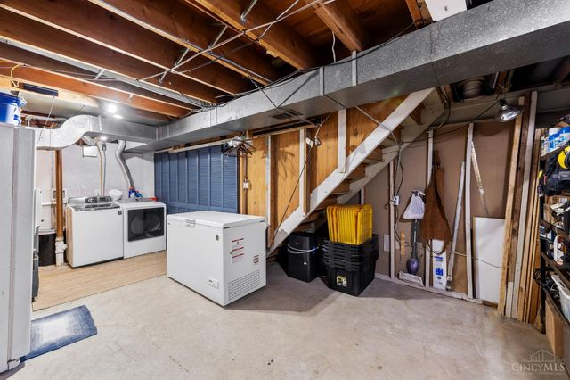 1568 Tonopah Drive, Cincinnati, OH 45255