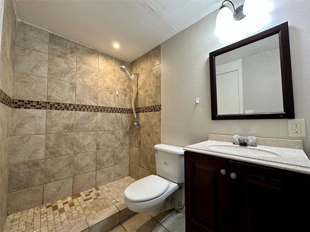 5914 Lago Vista WAY C25, Lago Vista, TX 78645