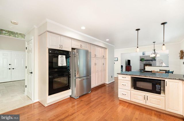 2736 PAPER MILL RD, Phoenix, MD 21131