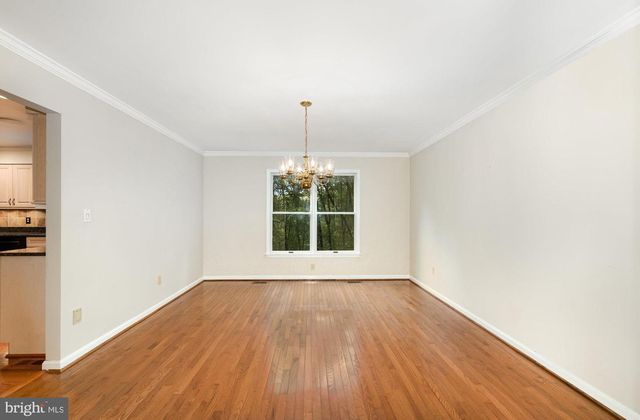 2736 PAPER MILL RD, Phoenix, MD 21131