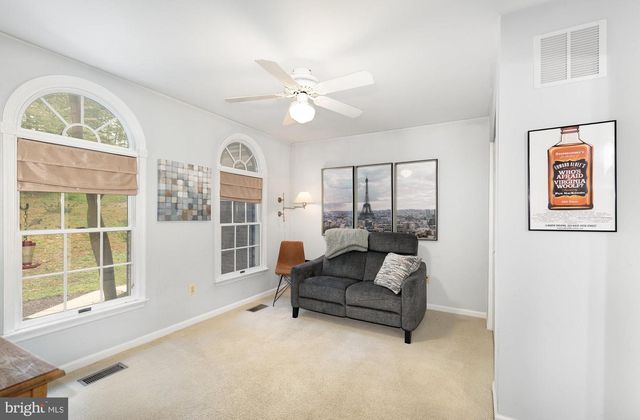 2736 PAPER MILL RD, Phoenix, MD 21131