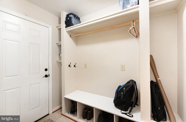 2736 PAPER MILL RD, Phoenix, MD 21131