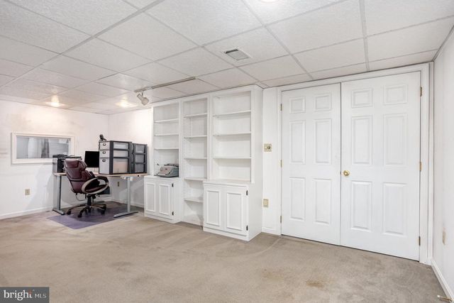 2736 PAPER MILL RD, Phoenix, MD 21131