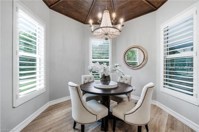 5737 Hidden Oaks LN, Naples, FL 34119
