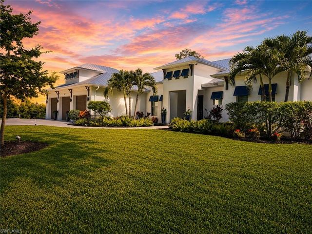 5737 Hidden Oaks LN, Naples, FL 34119