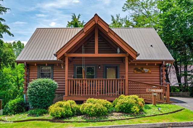 242 Alpine Mountain Way, Pigeon Forge, TN 37863