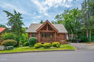 242 Alpine Mountain Way, Pigeon Forge, TN 37863