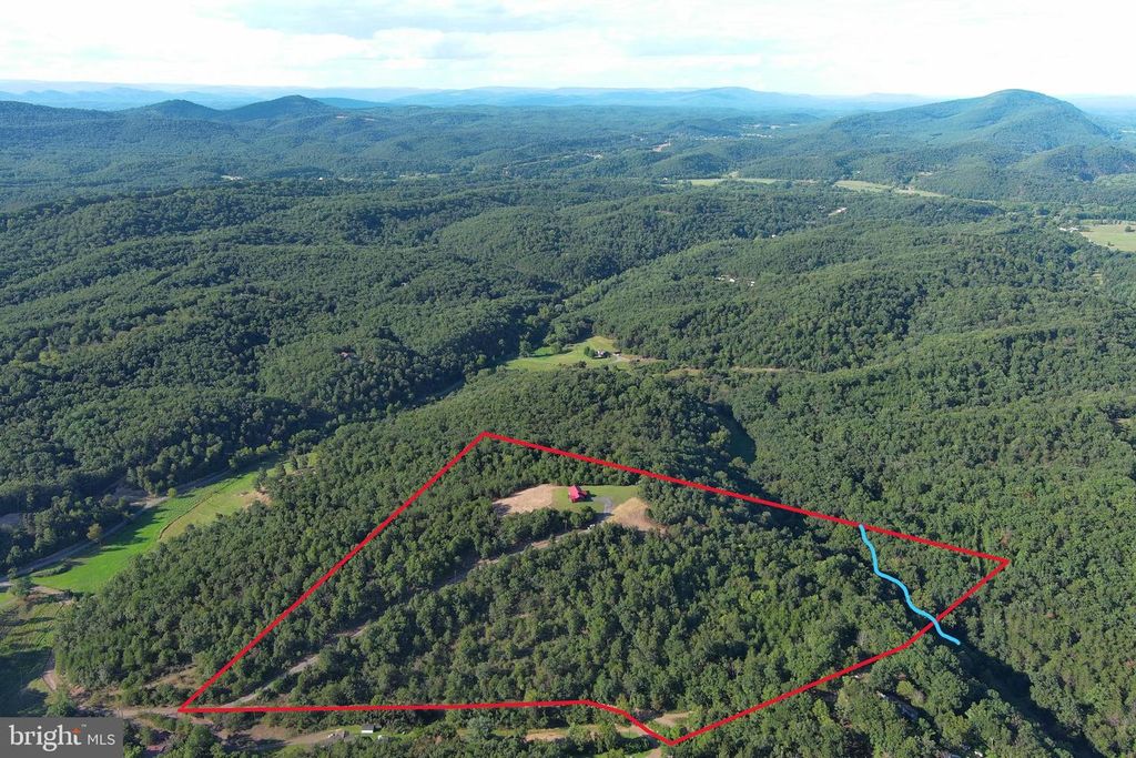 189 GAIL DR, Romney, WV 26757