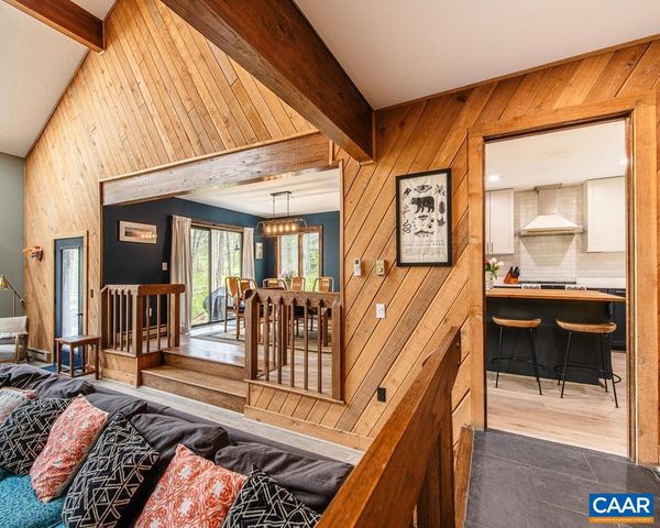 274 LAUREL SPRINGS DR, Wintergreen, VA 22967