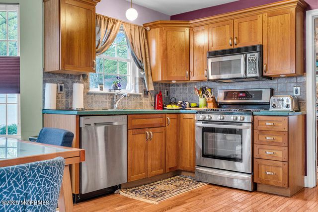 334 E Cape May Avenue, Ocean Gate, NJ 08740