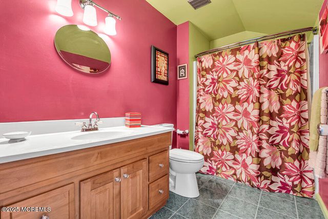 334 E Cape May Avenue, Ocean Gate, NJ 08740