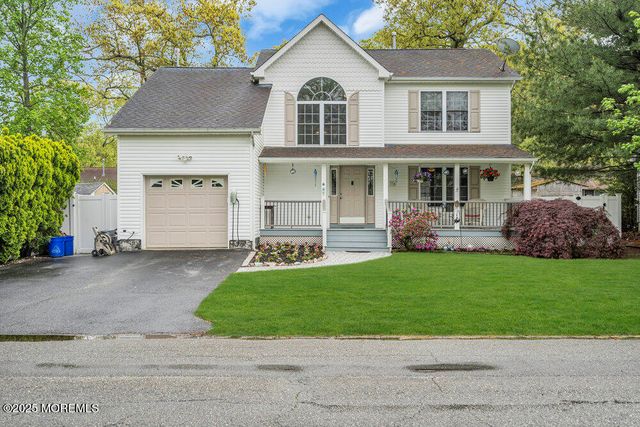 334 E Cape May Avenue, Ocean Gate, NJ 08740