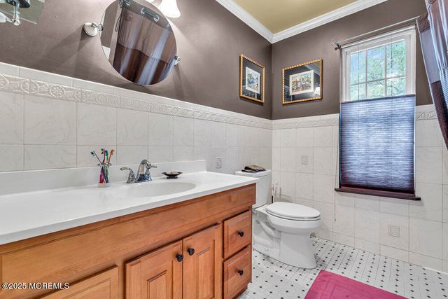 334 E Cape May Avenue, Ocean Gate, NJ 08740