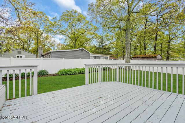 334 E Cape May Avenue, Ocean Gate, NJ 08740