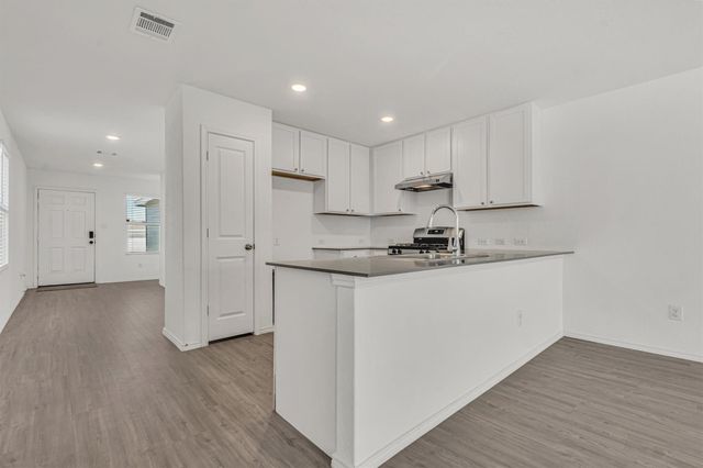 9218 Honey Mesquite, Seguin, TX 78155