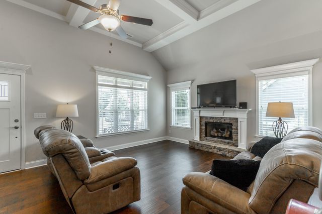8372 Skybrook Drive, Ooltewah, TN 37363